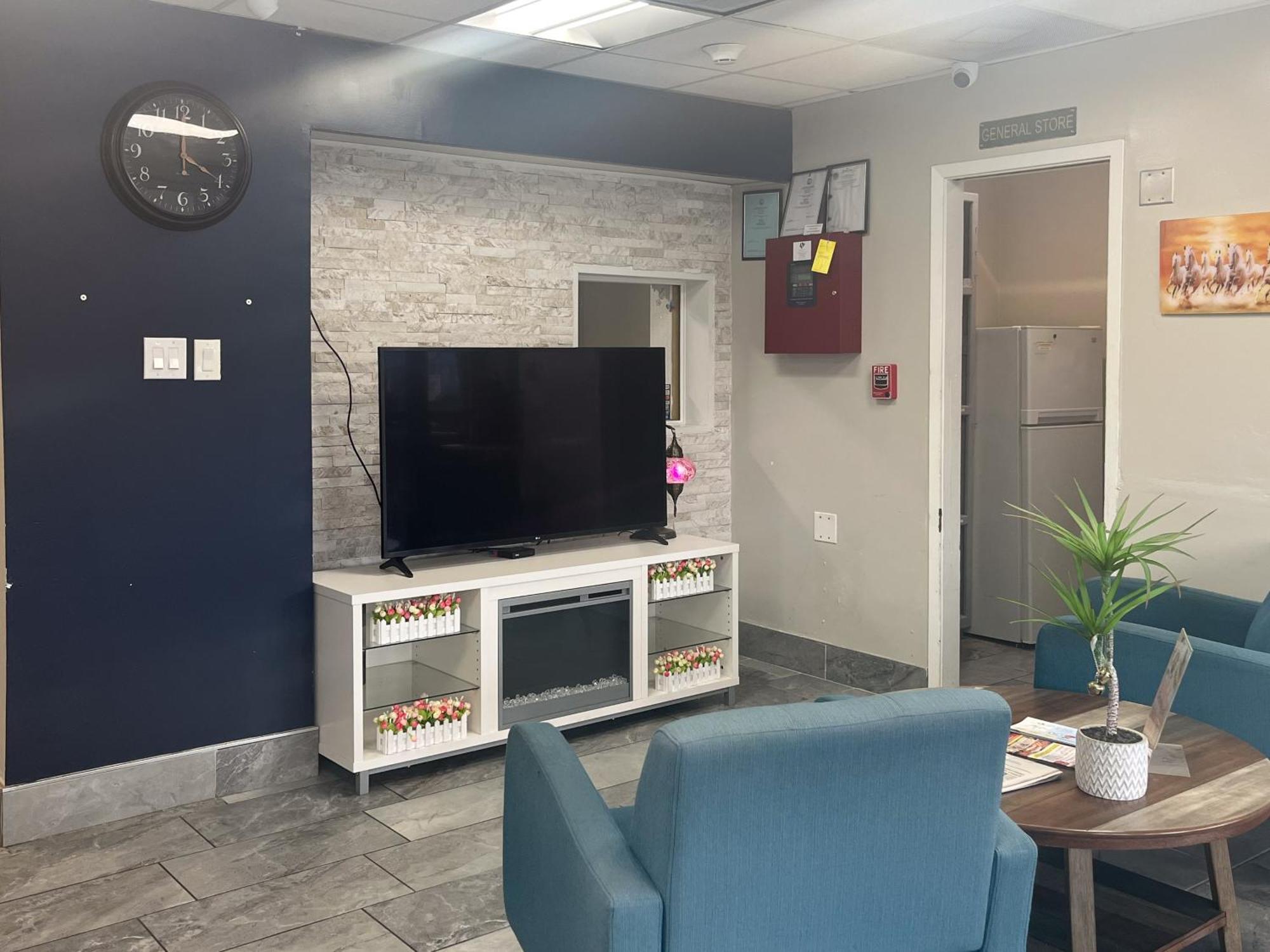 Motel 6 Norfolk, Va East Little Creek Экстерьер фото